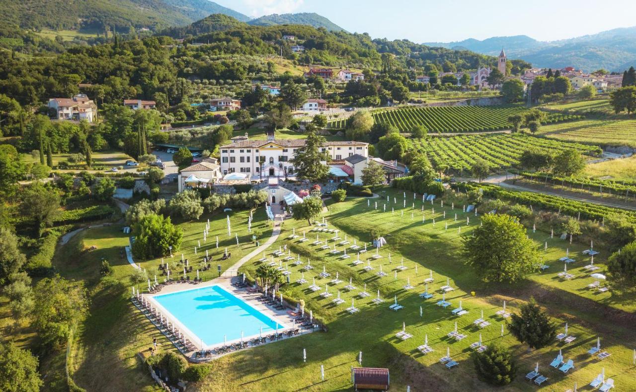 Hotel Villa Cariola Caprino Veronese Exterior foto