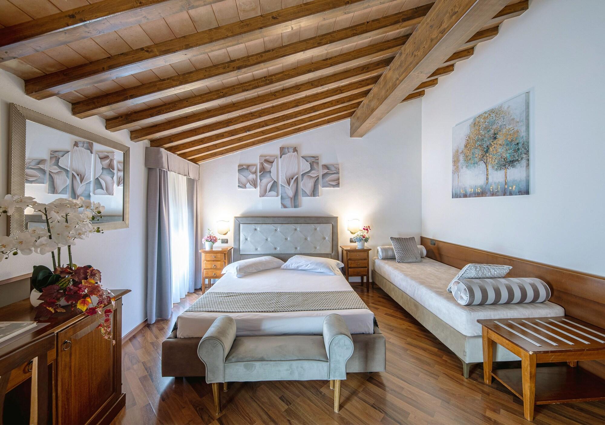 Hotel Villa Cariola Caprino Veronese Exterior foto