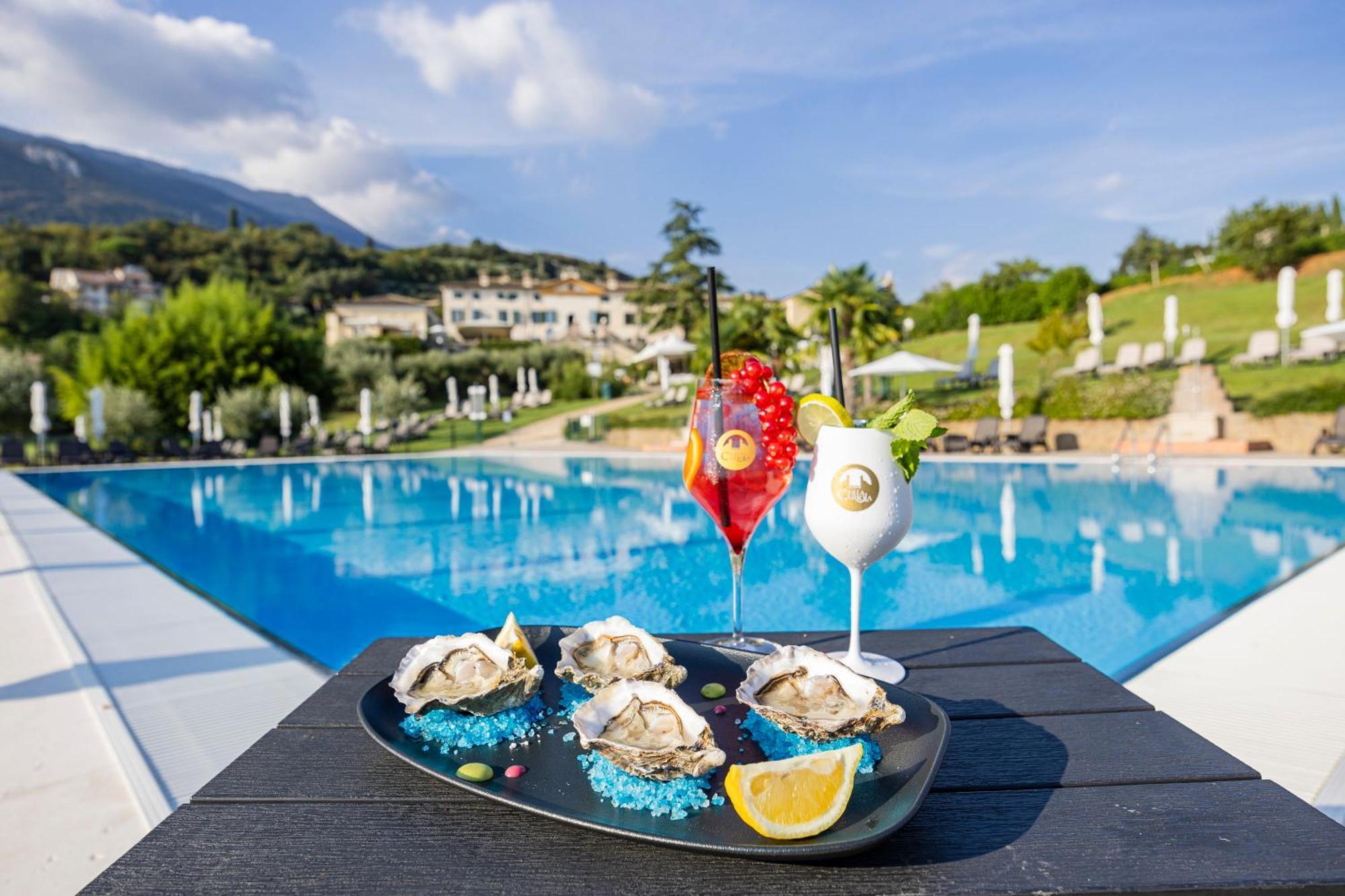 Hotel Villa Cariola Caprino Veronese Exterior foto