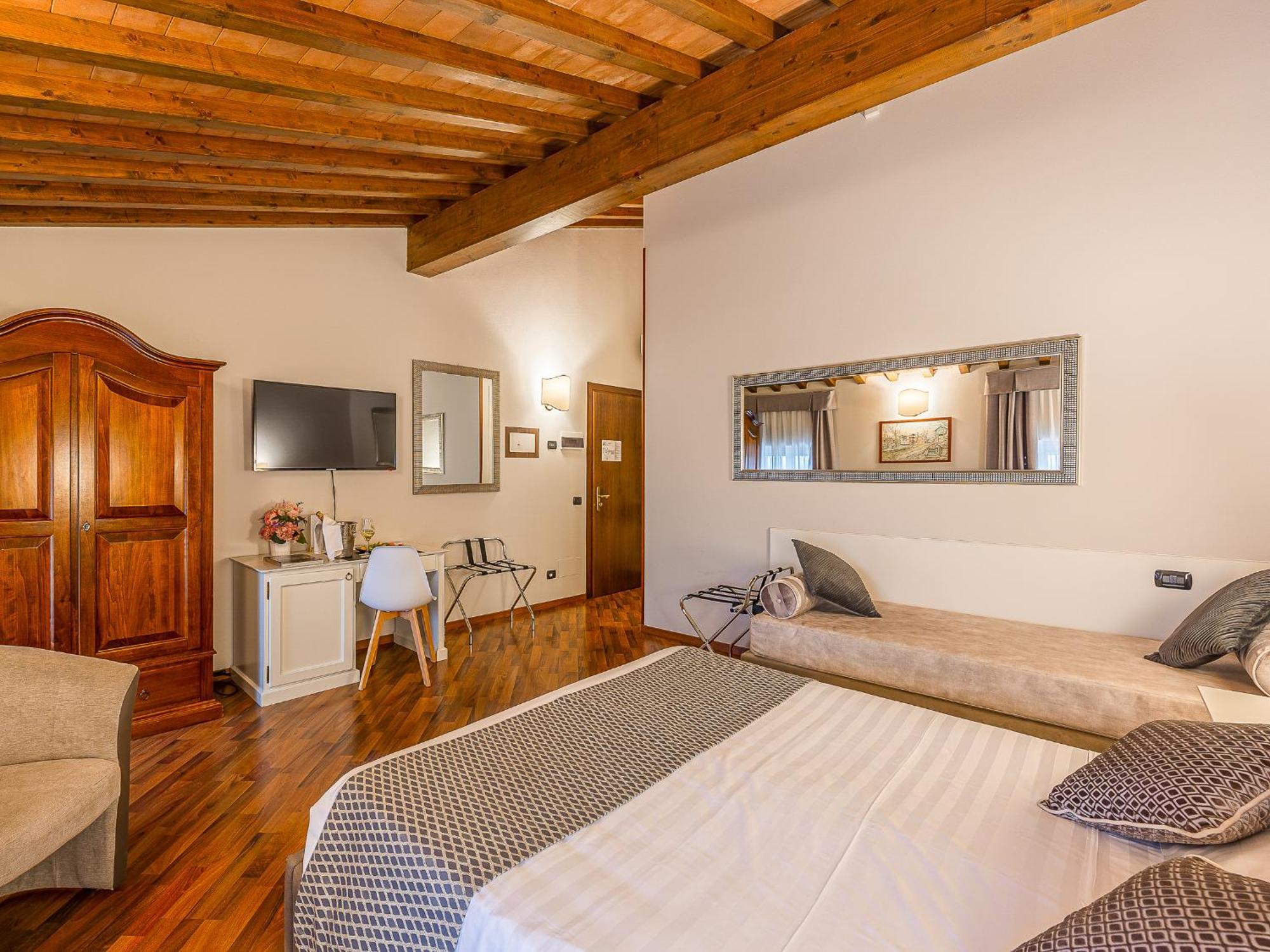 Hotel Villa Cariola Caprino Veronese Exterior foto